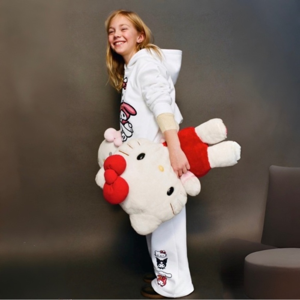 ZARA GIRLS HELLO KITTY & FRIENDS MATCHING SET